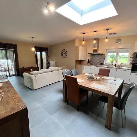 A L'oree Du Bois… *